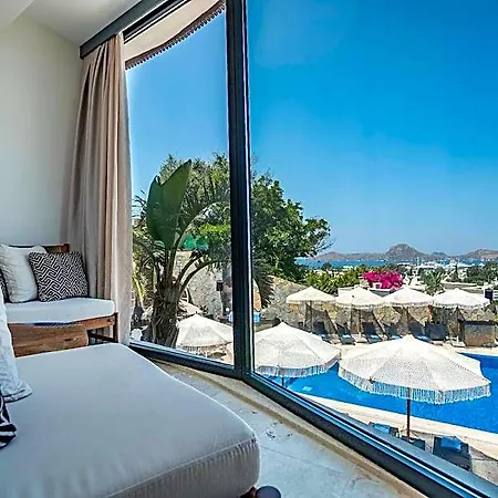 Bombien Hotel Yalikavak